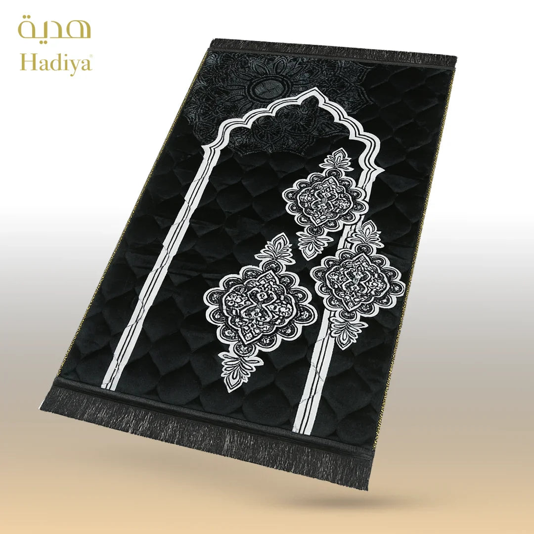 Black Three Flowers - Lite